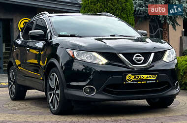 Внедорожник / Кроссовер Nissan Rogue Sport 2017 в Львове