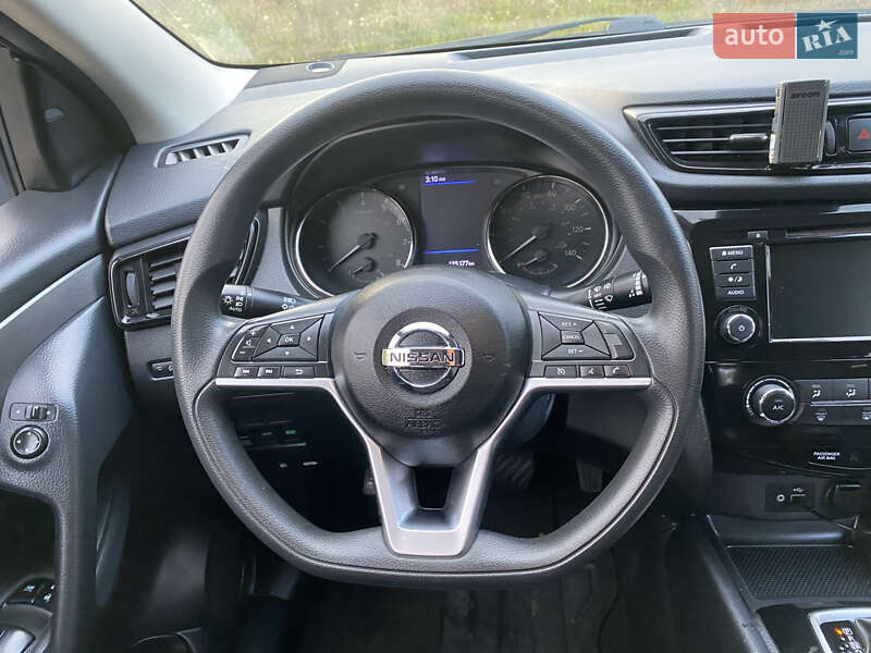 Позашляховик / Кросовер Nissan Rogue Sport 2021 в Кременчуці