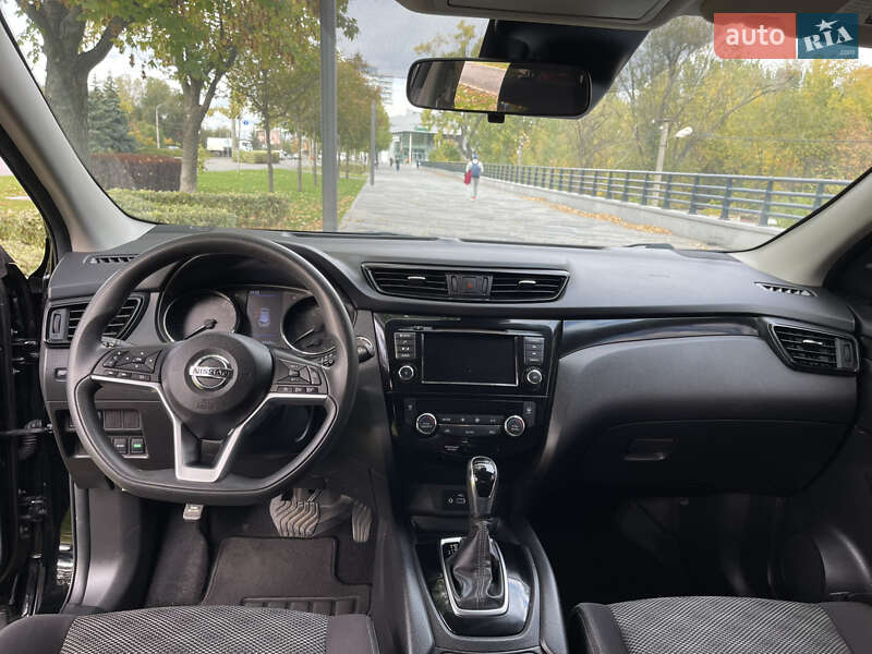 Внедорожник / Кроссовер Nissan Rogue Sport 2020 в Днепре