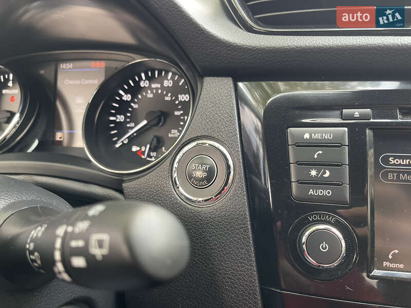 Внедорожник / Кроссовер Nissan Rogue Sport 2020 в Днепре