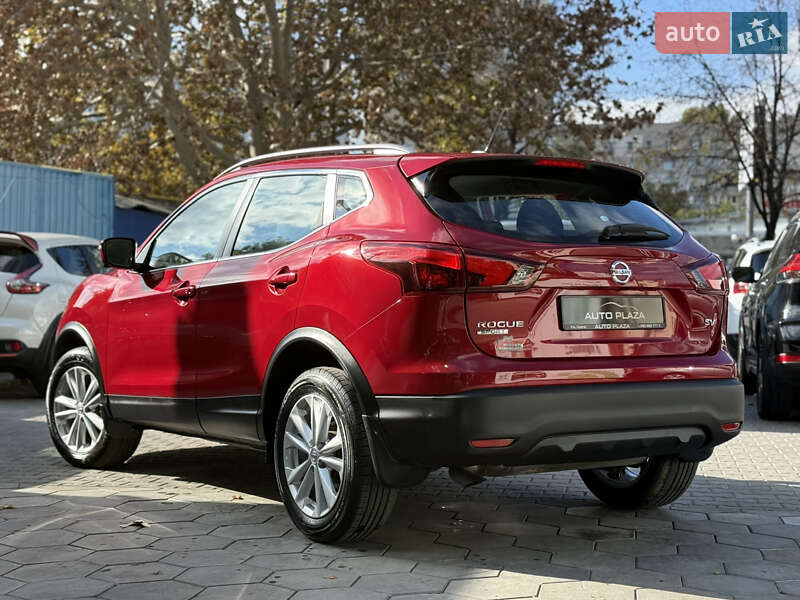Внедорожник / Кроссовер Nissan Rogue Sport 2017 в Одессе
