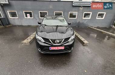 Внедорожник / Кроссовер Nissan Rogue Sport 2017 в Черкассах
