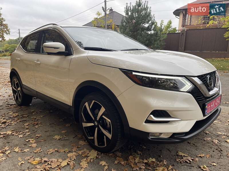 Позашляховик / Кросовер Nissan Rogue Sport 2022 в Києві