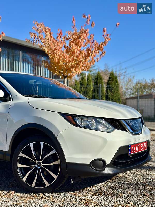 Внедорожник / Кроссовер Nissan Rogue Sport 2018 в Виннице фото 9 Внедорожник / Кроссовер Nissan Rogue Sport 2018 в Виннице