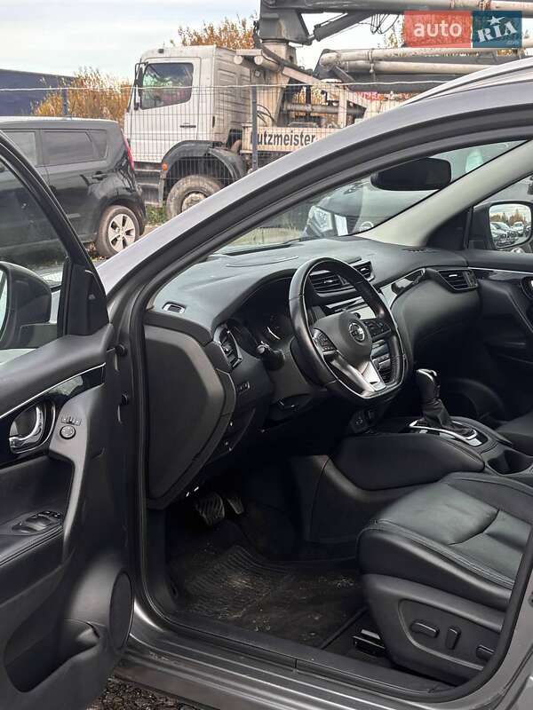 Внедорожник / Кроссовер Nissan Rogue Sport 2019 в Львове