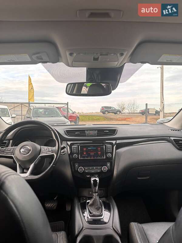 Внедорожник / Кроссовер Nissan Rogue Sport 2019 в Львове