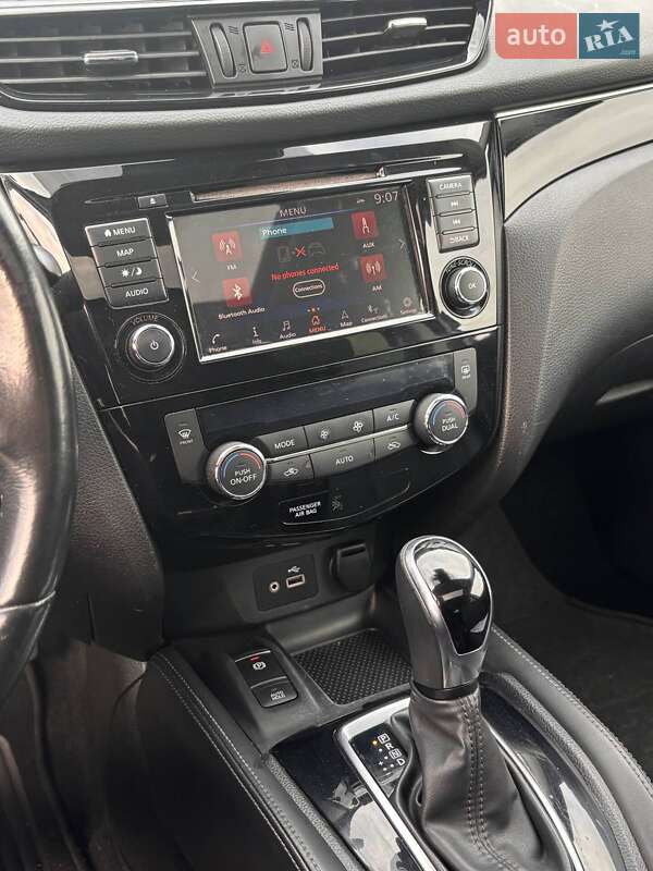 Внедорожник / Кроссовер Nissan Rogue Sport 2019 в Львове