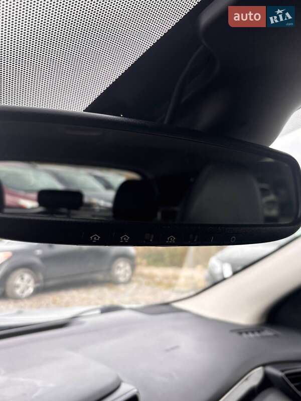 Внедорожник / Кроссовер Nissan Rogue Sport 2019 в Львове