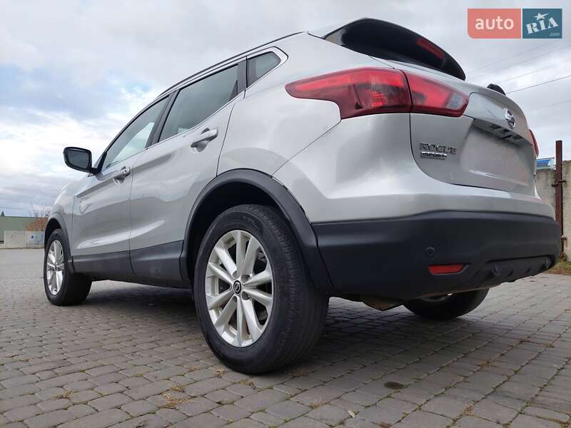 Позашляховик / Кросовер Nissan Rogue Sport 2019 в Первомайську