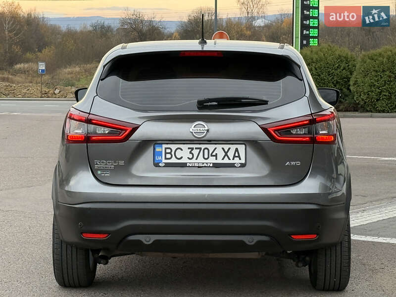 Внедорожник / Кроссовер Nissan Rogue Sport 2022 в Дрогобыче