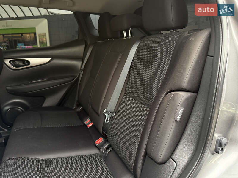 Внедорожник / Кроссовер Nissan Rogue Sport 2022 в Дрогобыче