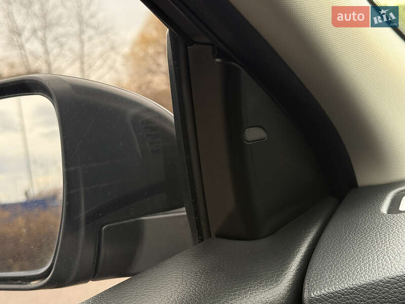 Внедорожник / Кроссовер Nissan Rogue Sport 2022 в Дрогобыче