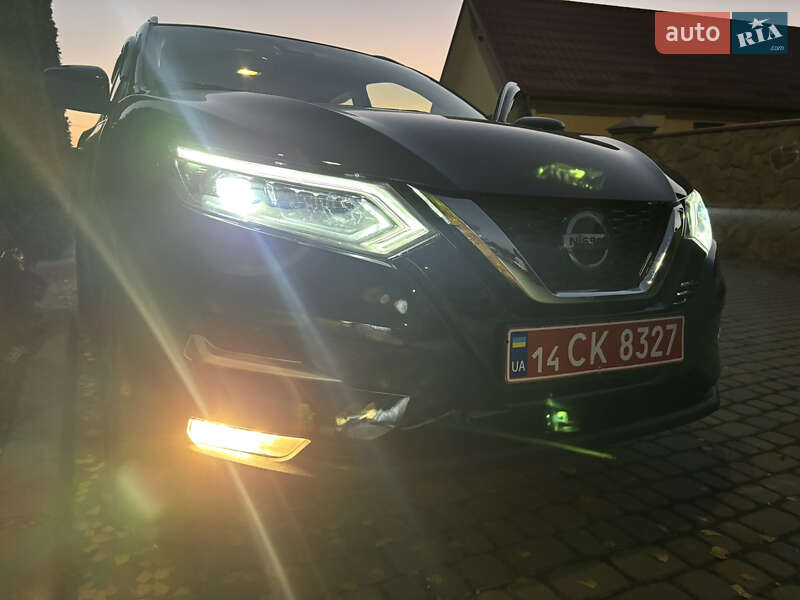 Внедорожник / Кроссовер Nissan Rogue Sport 2020 в Львове