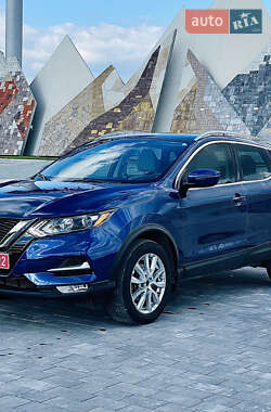 Позашляховик / Кросовер Nissan Rogue Sport 2020 в Львові