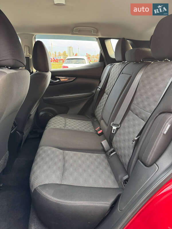 Позашляховик / Кросовер Nissan Rogue Sport 2020 в Вінниці