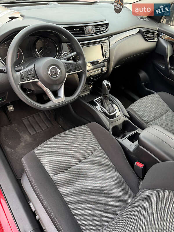 Позашляховик / Кросовер Nissan Rogue Sport 2020 в Вінниці