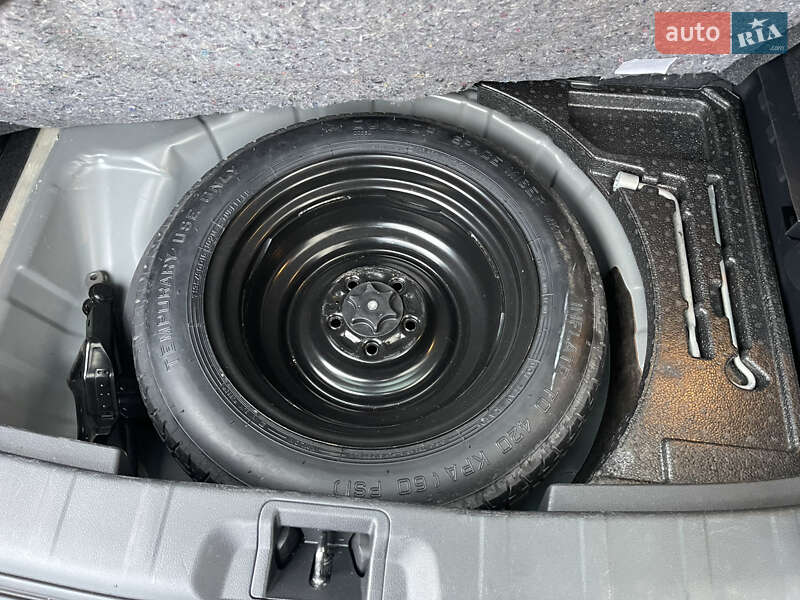 Внедорожник / Кроссовер Nissan Rogue Sport 2021 в Ровно