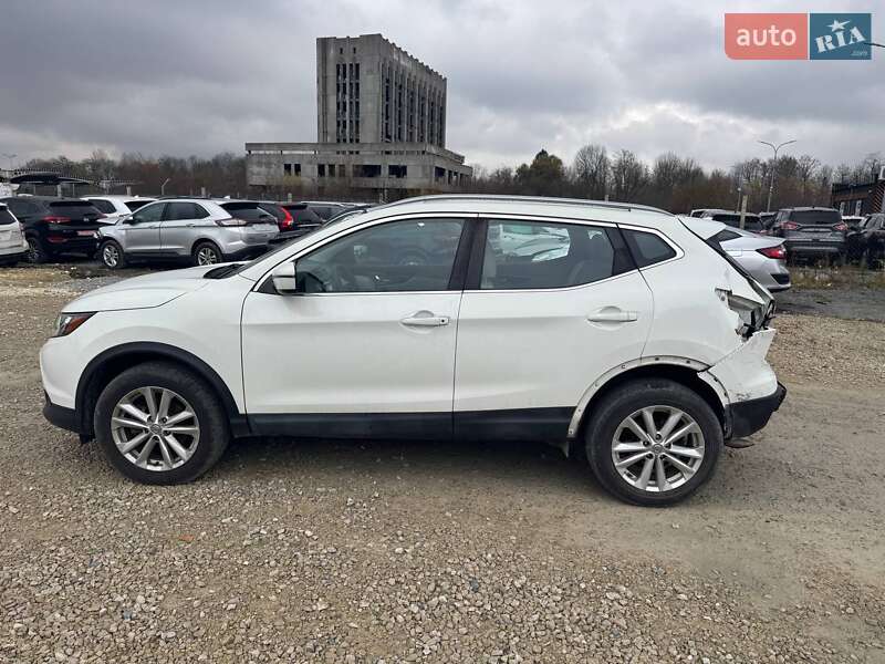 Позашляховик / Кросовер Nissan Rogue Sport 2017 в Львові фото 8 Позашляховик / Кросовер Nissan Rogue Sport 2017 в Львові