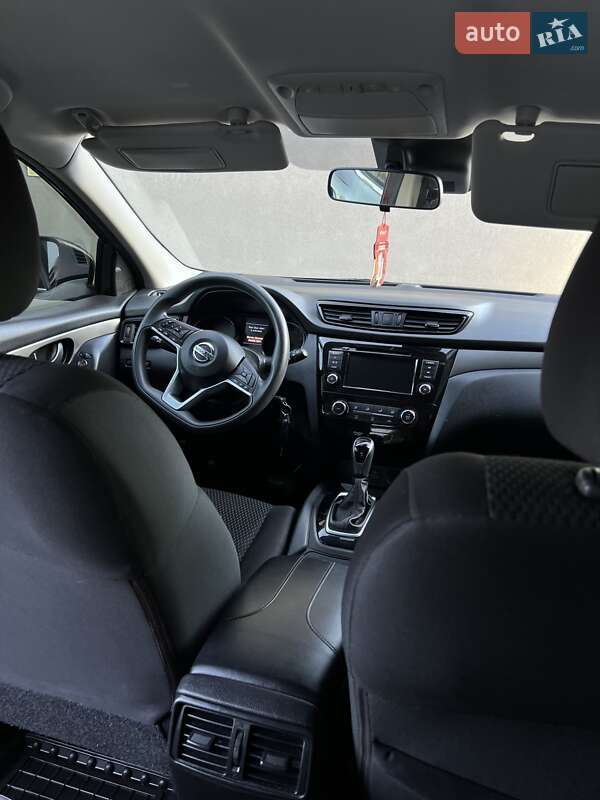 Внедорожник / Кроссовер Nissan Rogue Sport 2020 в Самборе