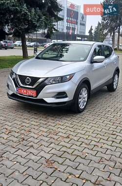 Внедорожник / Кроссовер Nissan Rogue Sport 2021 в Черновцах