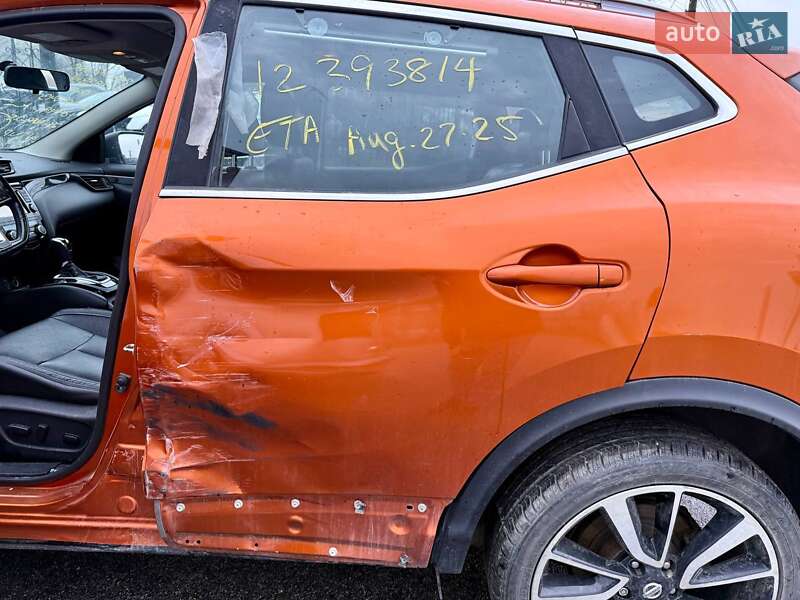 Внедорожник / Кроссовер Nissan Rogue Sport 2017 в Киеве фото 17 Внедорожник / Кроссовер Nissan Rogue Sport 2017 в Киеве