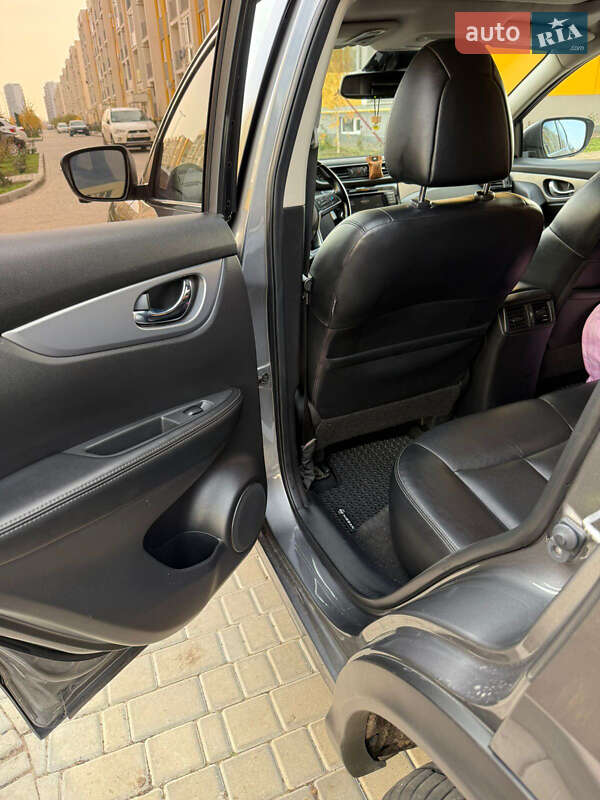 Позашляховик / Кросовер Nissan Rogue Sport 2019 в Одесі фото 9 Позашляховик / Кросовер Nissan Rogue Sport 2019 в Одесі