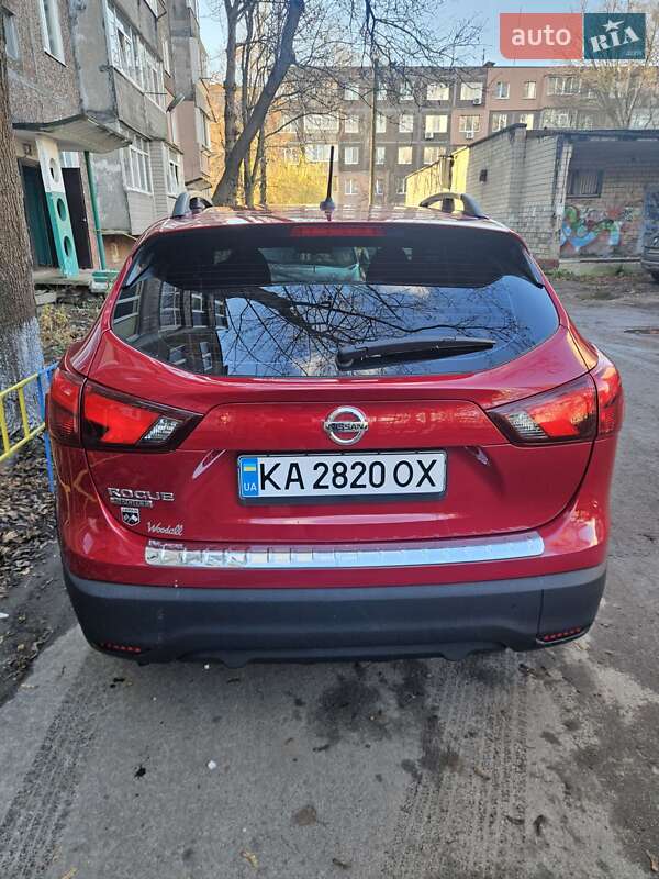 Внедорожник / Кроссовер Nissan Rogue Sport 2018 в Киеве