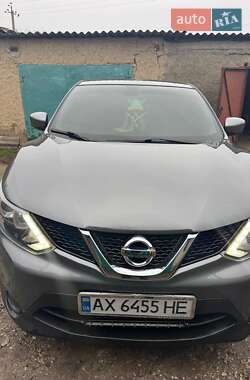 Позашляховик / Кросовер Nissan Rogue Sport 2017 в Шевченковому