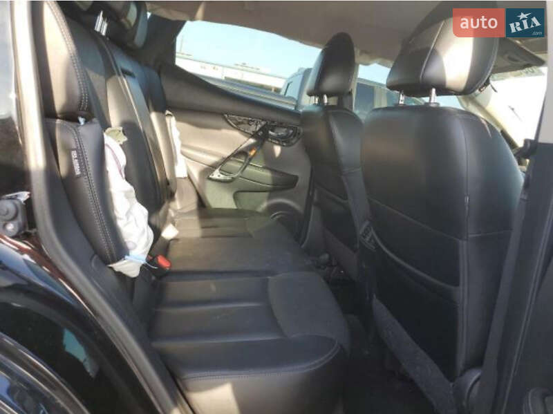 Внедорожник / Кроссовер Nissan Rogue Sport 2020 в Львове