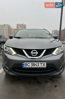 Позашляховик / Кросовер Nissan Rogue Sport 2017 в Львові