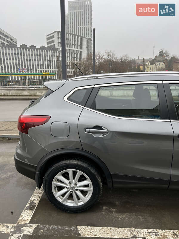 Позашляховик / Кросовер Nissan Rogue Sport 2017 в Львові фото 11 Позашляховик / Кросовер Nissan Rogue Sport 2017 в Львові