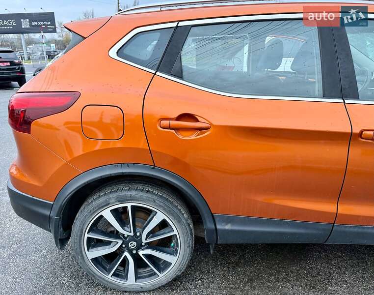 Внедорожник / Кроссовер Nissan Rogue Sport 2017 в Киеве