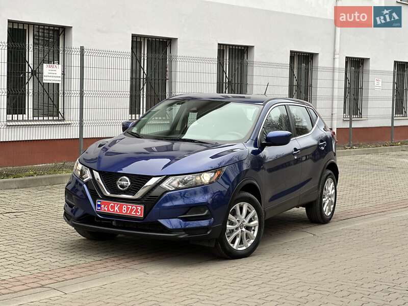 Nissan Rogue Sport 2021