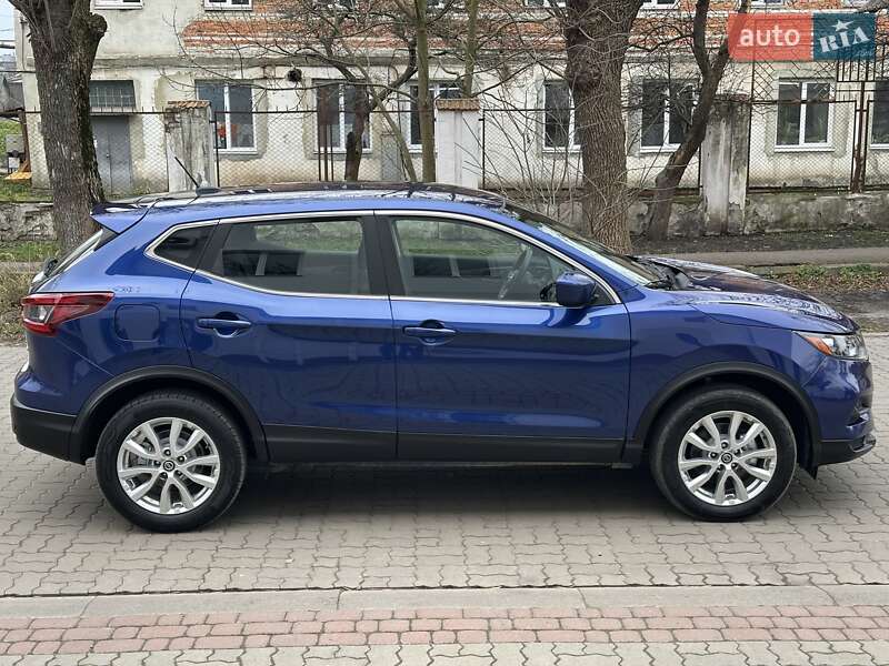 Внедорожник / Кроссовер Nissan Rogue Sport 2021 в Львове