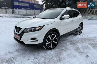 Внедорожник / Кроссовер Nissan Rogue Sport 2020 в Полтаве