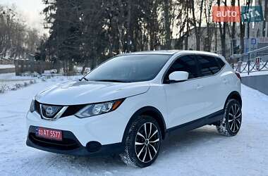 Позашляховик / Кросовер Nissan Rogue Sport 2018 в Вінниці