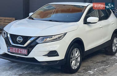 Внедорожник / Кроссовер Nissan Rogue Sport 2020 в Самборе