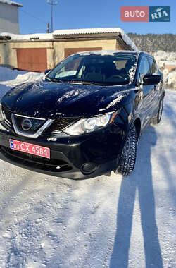 Позашляховик / Кросовер Nissan Rogue Sport 2018 в Бережанах