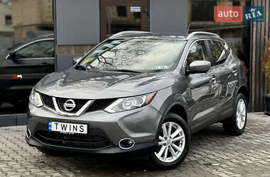 Внедорожник / Кроссовер Nissan Rogue Sport 2017 в Одессе