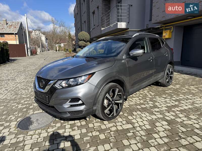 Nissan Rogue Sport 2020