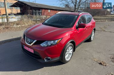 Внедорожник / Кроссовер Nissan Rogue Sport 2018 в Ровно