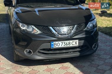 Позашляховик / Кросовер Nissan Rogue Sport 2018 в Новомосковську