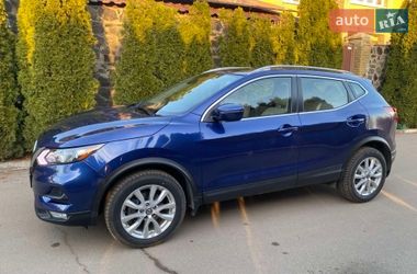 Внедорожник / Кроссовер Nissan Rogue Sport 2020 в Киеве