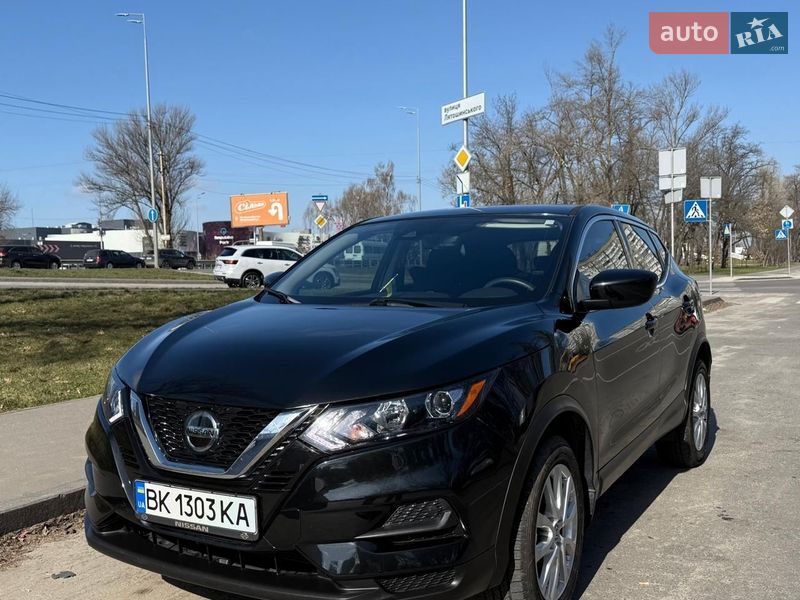 Nissan Rogue Sport 2021
