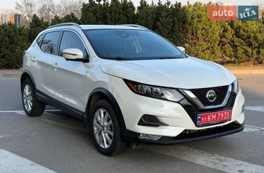 Внедорожник / Кроссовер Nissan Rogue Sport 2020 в Киеве