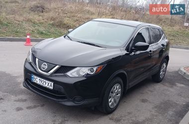 Внедорожник / Кроссовер Nissan Rogue Sport 2019 в Яворове