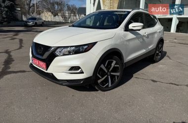 Внедорожник / Кроссовер Nissan Rogue Sport 2021 в Одессе
