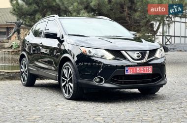 Позашляховик / Кросовер Nissan Rogue Sport 2017 в Рівному