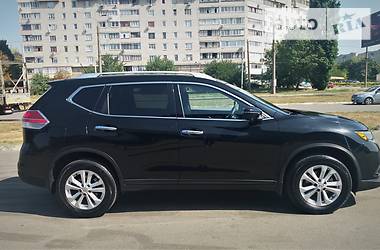 Внедорожник / Кроссовер Nissan Rogue 2016 в Харькове