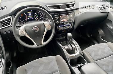 Позашляховик / Кросовер Nissan Rogue 2016 в 